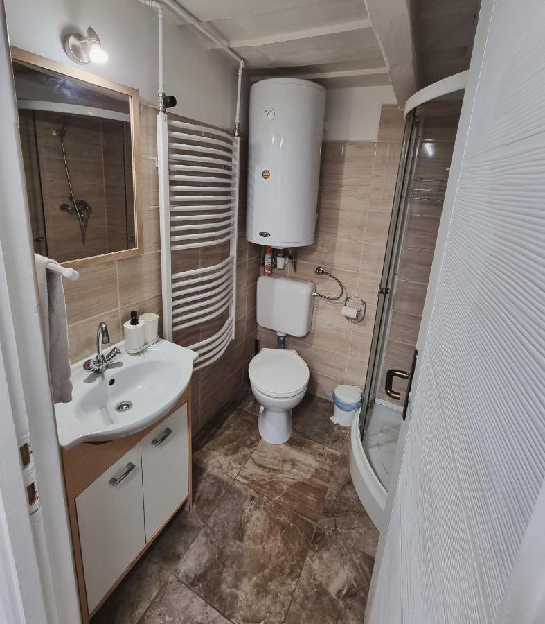 Ferienwohnung Gyongy Apartmanhazak Gyöngyös Exterior foto
