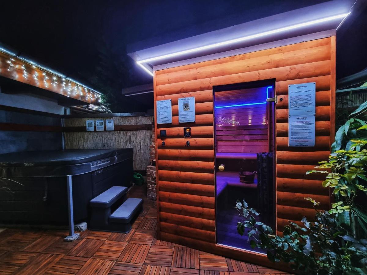 Ferienwohnung Gyongy Apartmanhazak Gyöngyös Exterior foto
